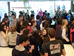 Estudantes do CE Presidente Caslelo Branco - Premen de Toledo curtindo o intervalo matutino, dia 26 de junho de 2015.