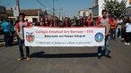 Sob o olhar atento do pblico presente, realizou-se nesta quinta-feira, em alguns municpios de abrangncia deste NRE, o desfile cvico de 7 de setembro, data em que foi proclamada a Independncia do Brasil.